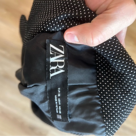 Zara Navy Women’s Blazer - Picture 3 of 3